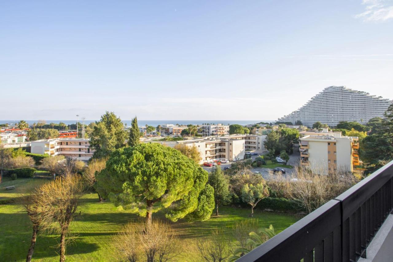 Flat w terrace parking&beautiful view in Villeneuve-Loubet - Welkeys Buitenkant foto